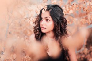 Photo publicitaire de parfum à la Réunion avec Léna HOAREAU, Belle de France 2017